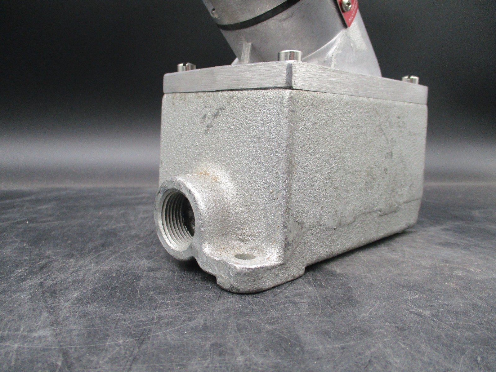 CROUSE HINDS ENRC21201-M4 20A EXPLOSION PROOF RECEPTACLE 125V *SAME DAY SHIP