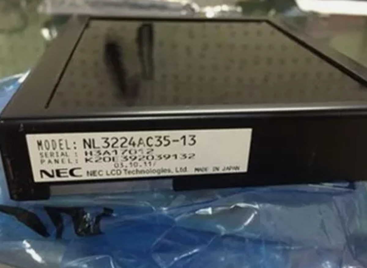 1PCS NEW 5.5-inch Compatible LCD Display NL3224AC35-01 – US Stock