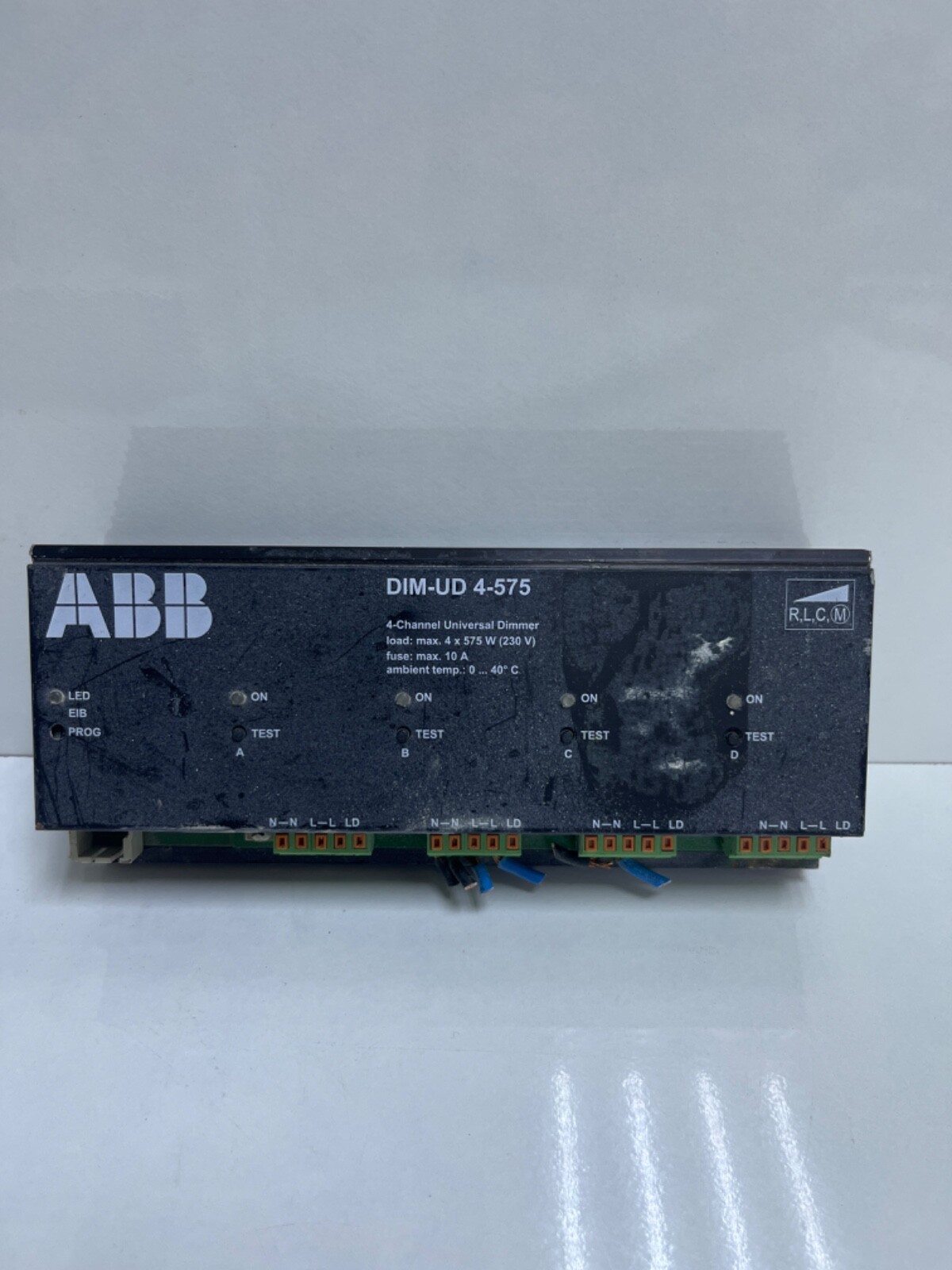 ABB DIM-UD 4-575 / 4- Channel Universal Dimmer 4X575 W 10A
