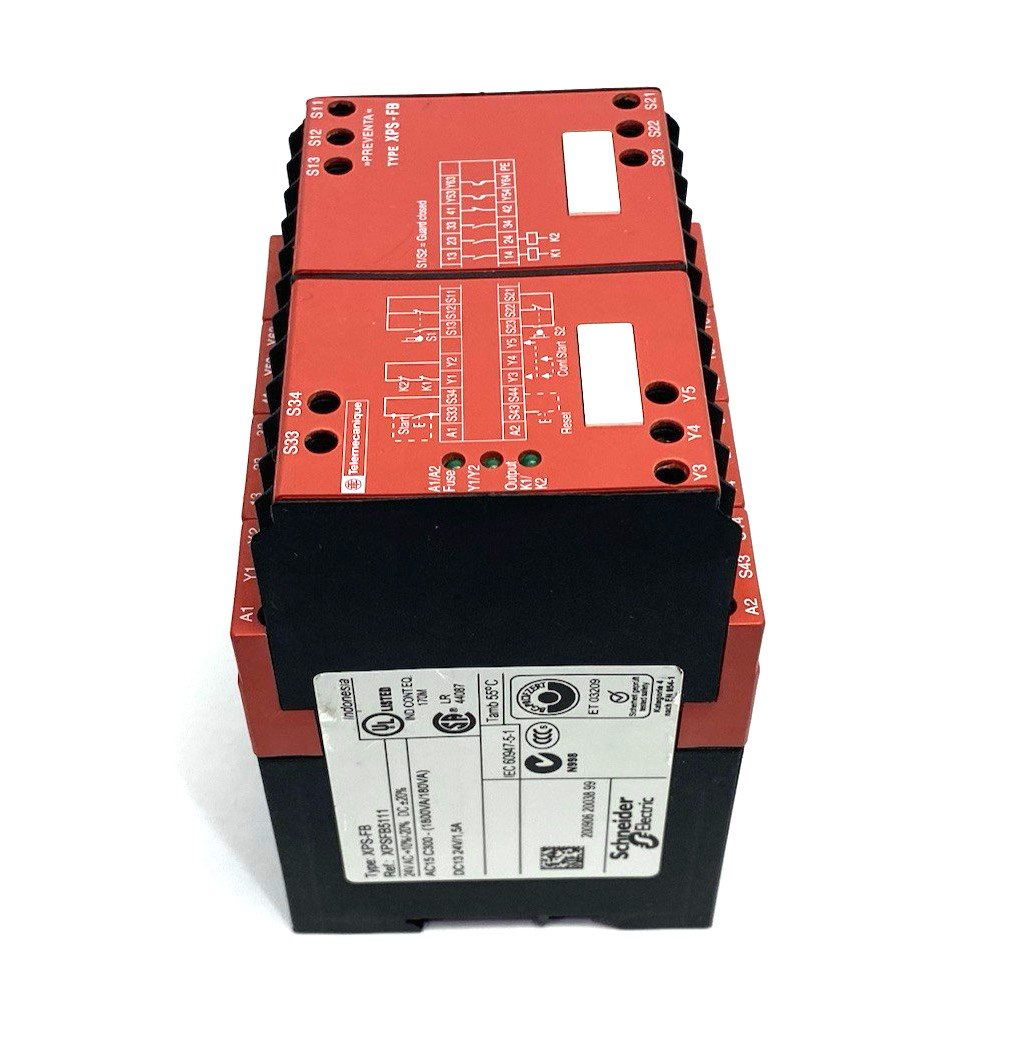 Schneider Electric XPSFB5111 Preventa Safety Relay 300V 2.5A