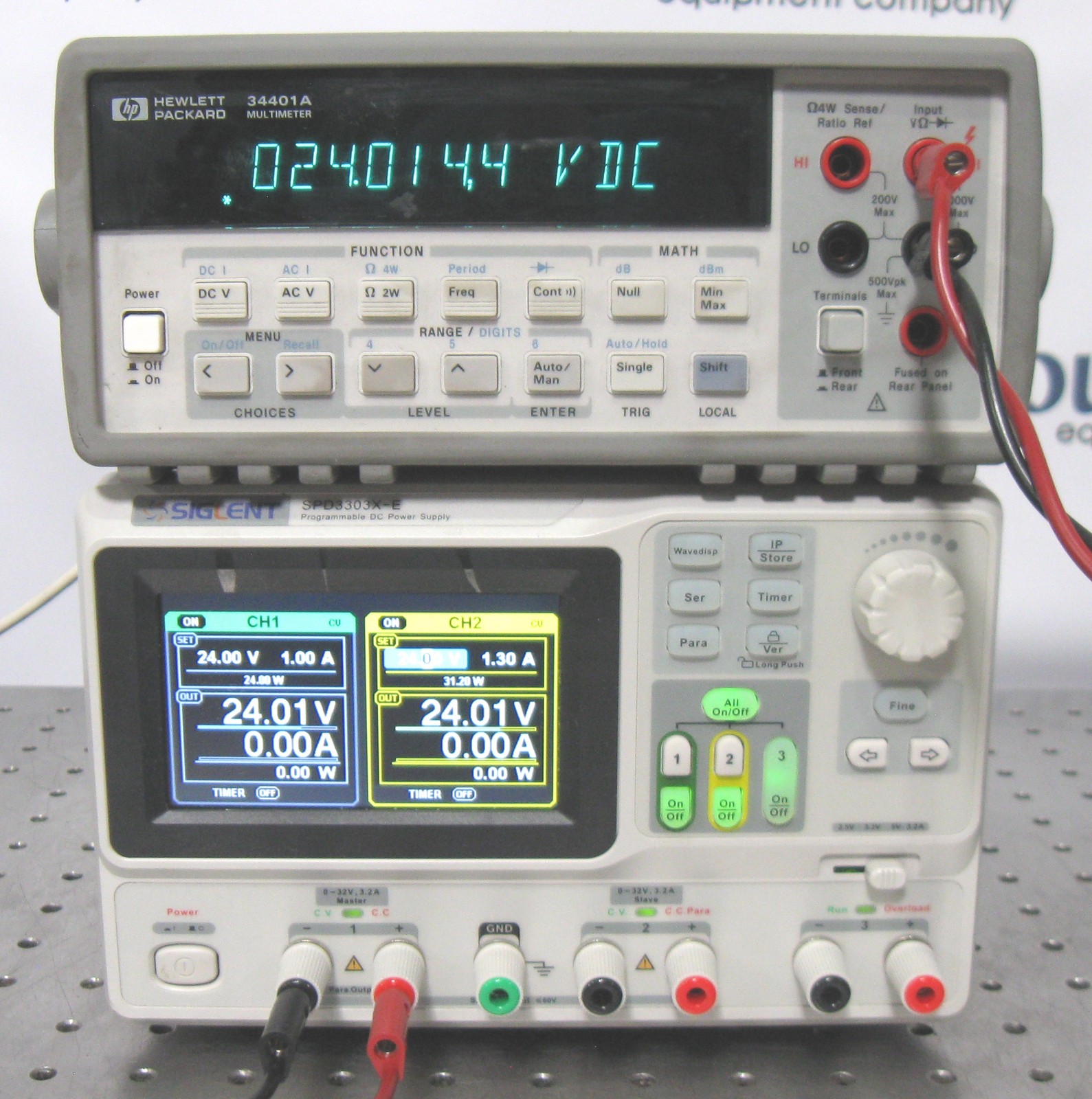 C203193 Siglent SPD3303X-E Prog’ DC Power Supply (Dual 0-32VDC+2.5/3.3/5V, 3.2A)