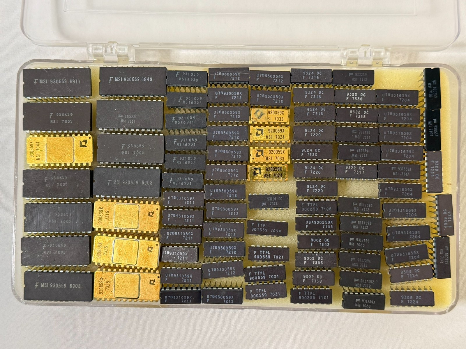Vintage Fairchild MSI TTL IC Chip Lot Gold Ceramic & DIP Logic ICs w/ Storage