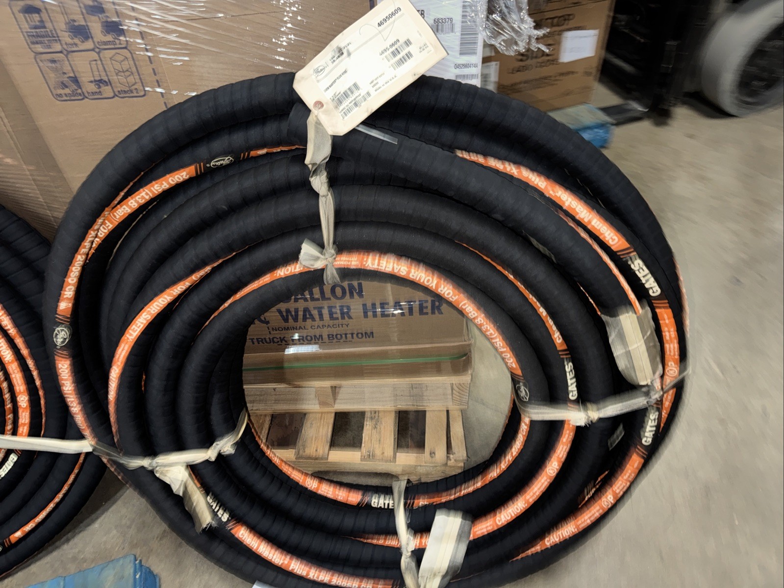 Gates Chem master Plus Hose 1 1/2” 38.1mm 4695-0609 100 Foot 30.48 Meter