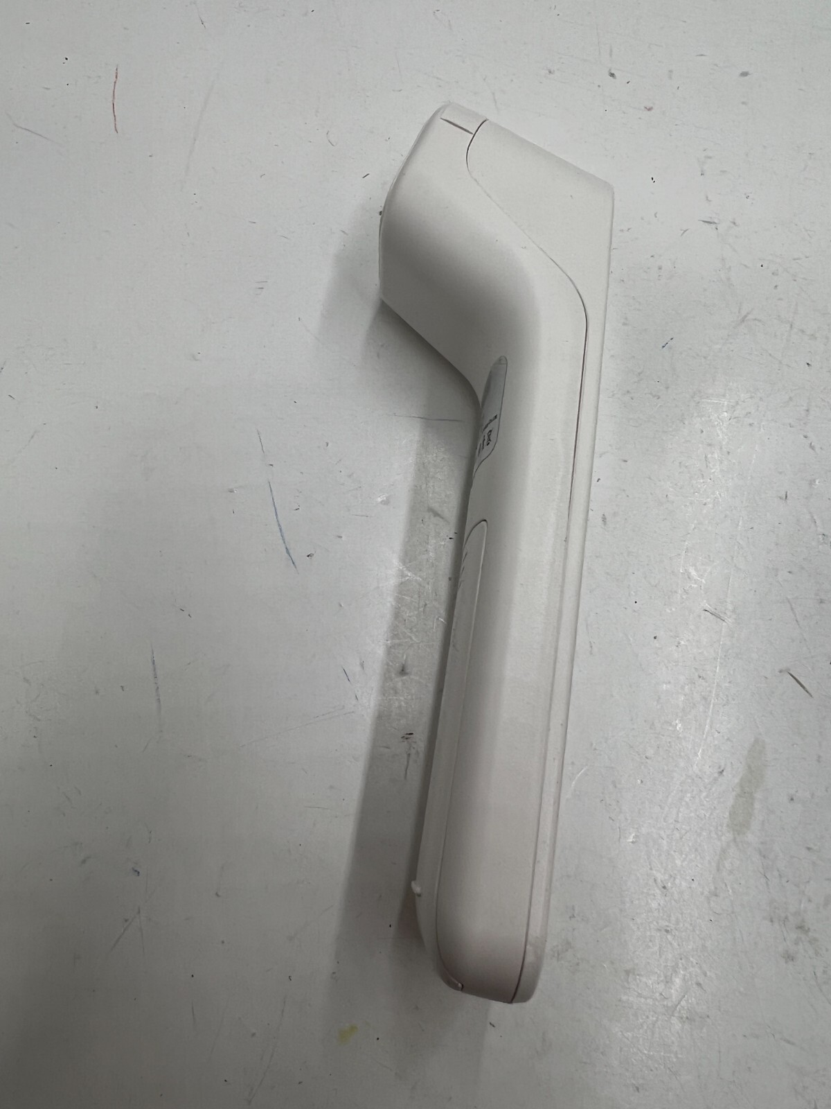 Infrared Forehead Non-Contact Thermometer HG02 V1 USES 2x AAA Battery