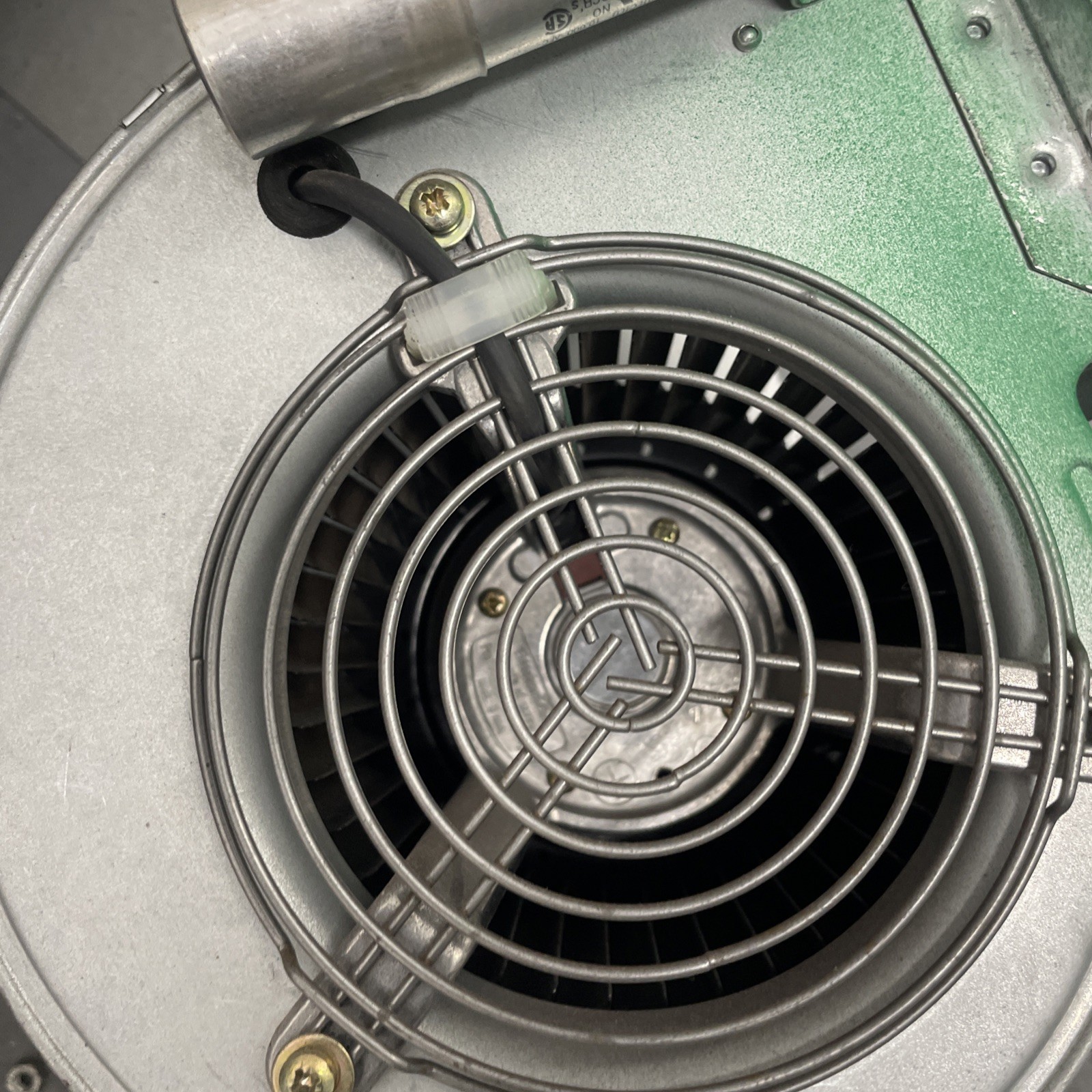 Ebm Papst D2E133-AM47-94 230VAC Blower