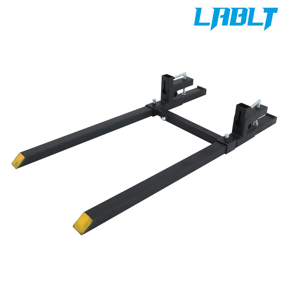 LABLT 60″ Clamp On Pallet Forks Tractor Bucket With Adjustable Stabilizer Bar