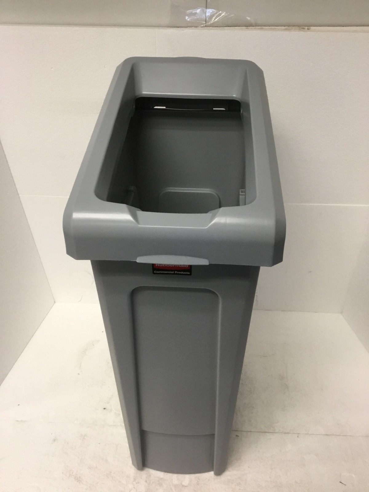 NEW Rubbermaid Slim Jim Recycling Station 23 Gallon NWL00633112, FREE SHIPPING