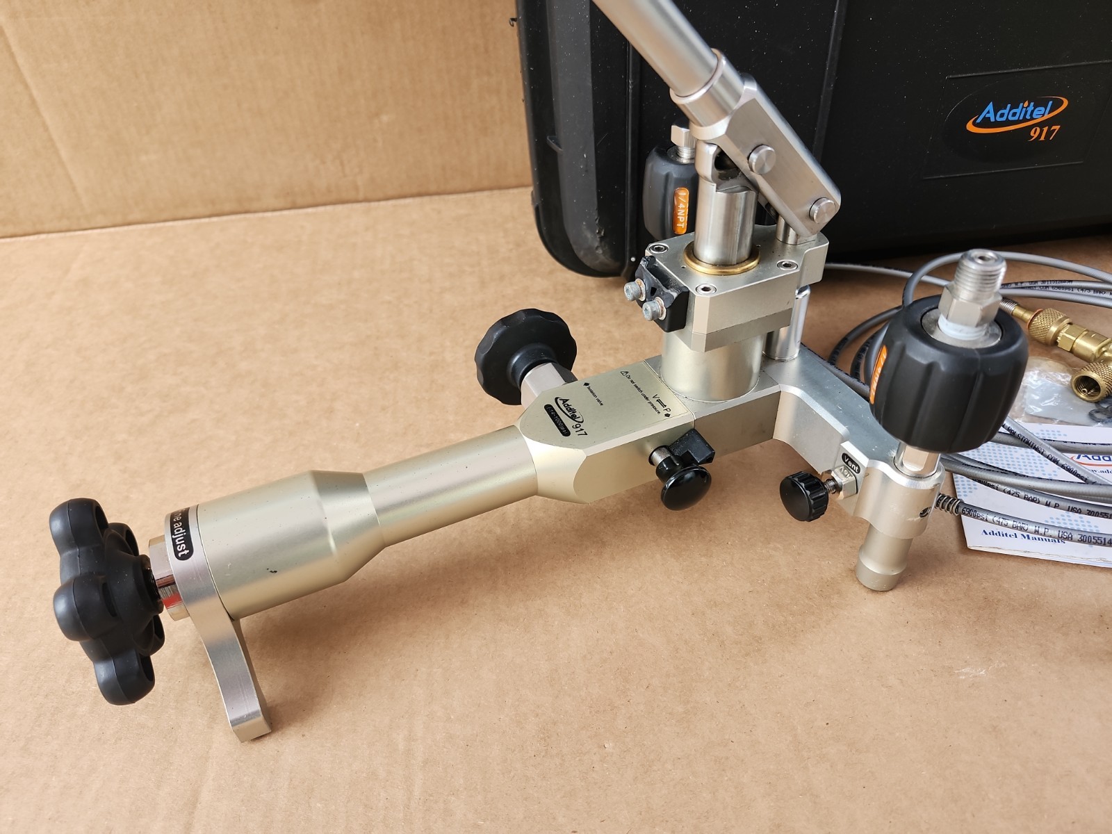 Additel 917 1000 PSI Hydraulic Pressure Test Pump
