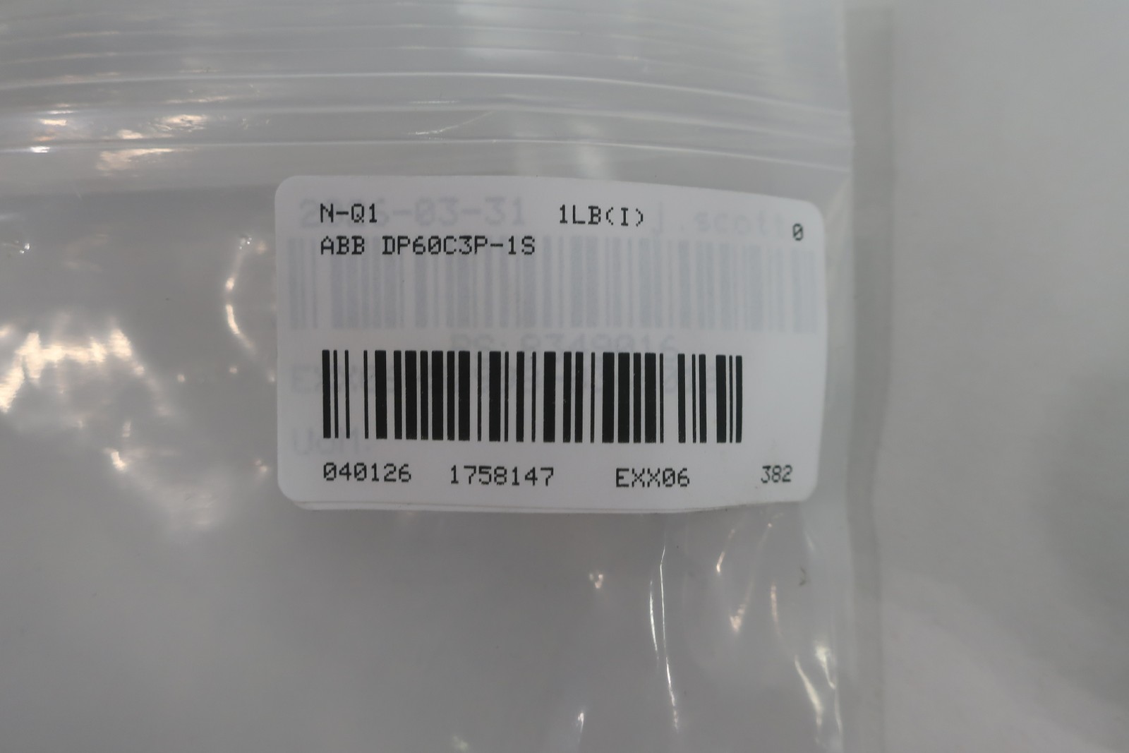 Abb DP60C3P-1S Definite Purpose Ac Contactor 30hp 75a 120v-ac