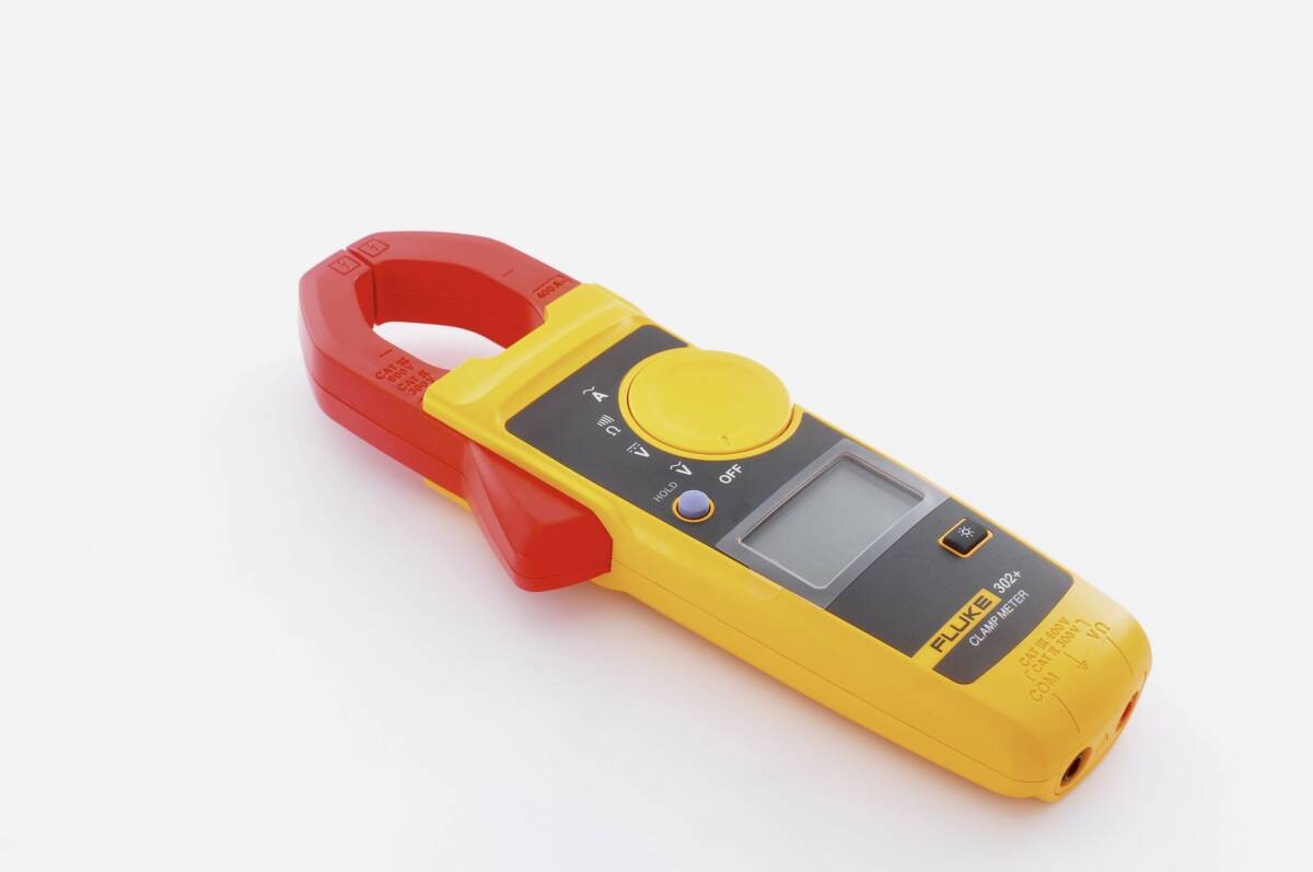 Fluke 302+ AC 400A Clamp Meter Tester Digital Multimeter FLUKE-302+ New