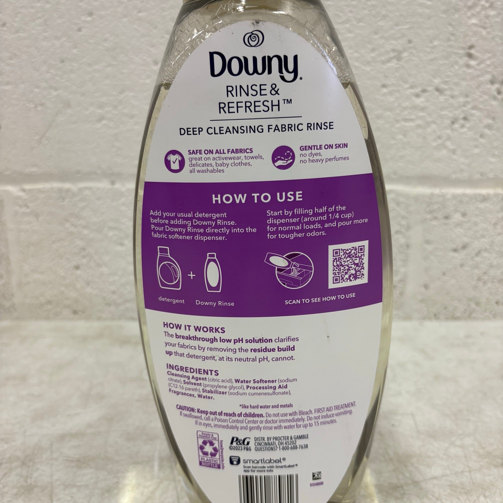 Downy Rinse and Refresh Fabric Rinse Fresh Lavender – Rinse Out Odors – 48 fl oz