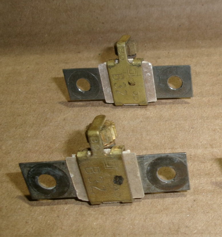 Square D B32.0 relay unit heater lot of 2