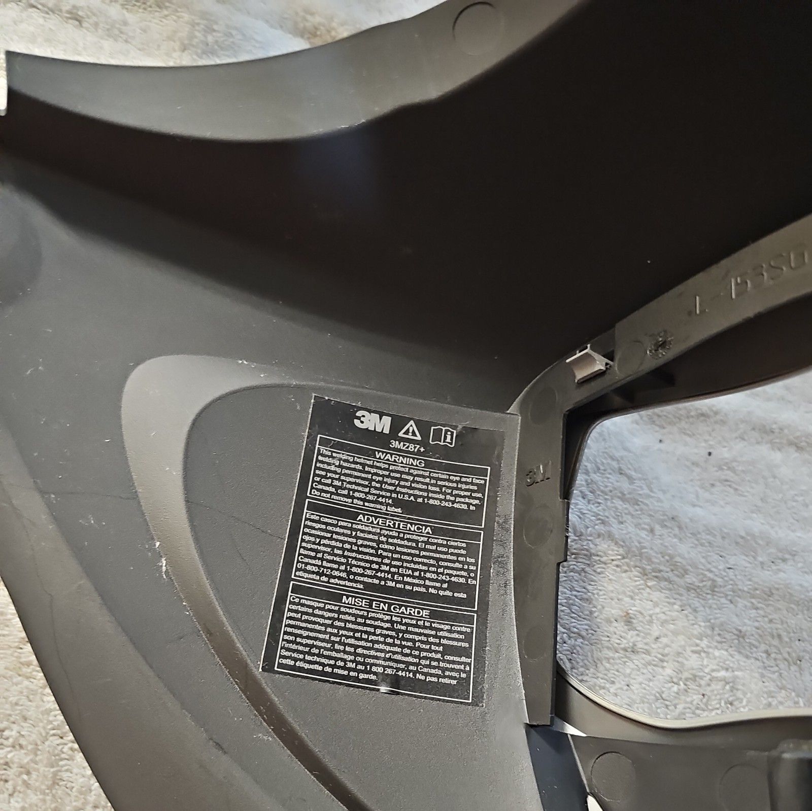 3M Speedglass shell only / no glass , head gear /or weld lenses included.