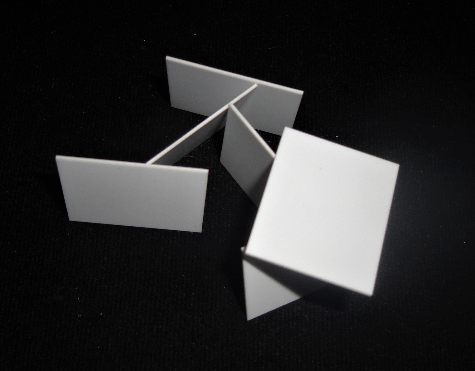 115 mm x 100 mm x 0.625 mm THICK ALUMINA CERAMIC SUBSTRATE 98.0 % No.: 514