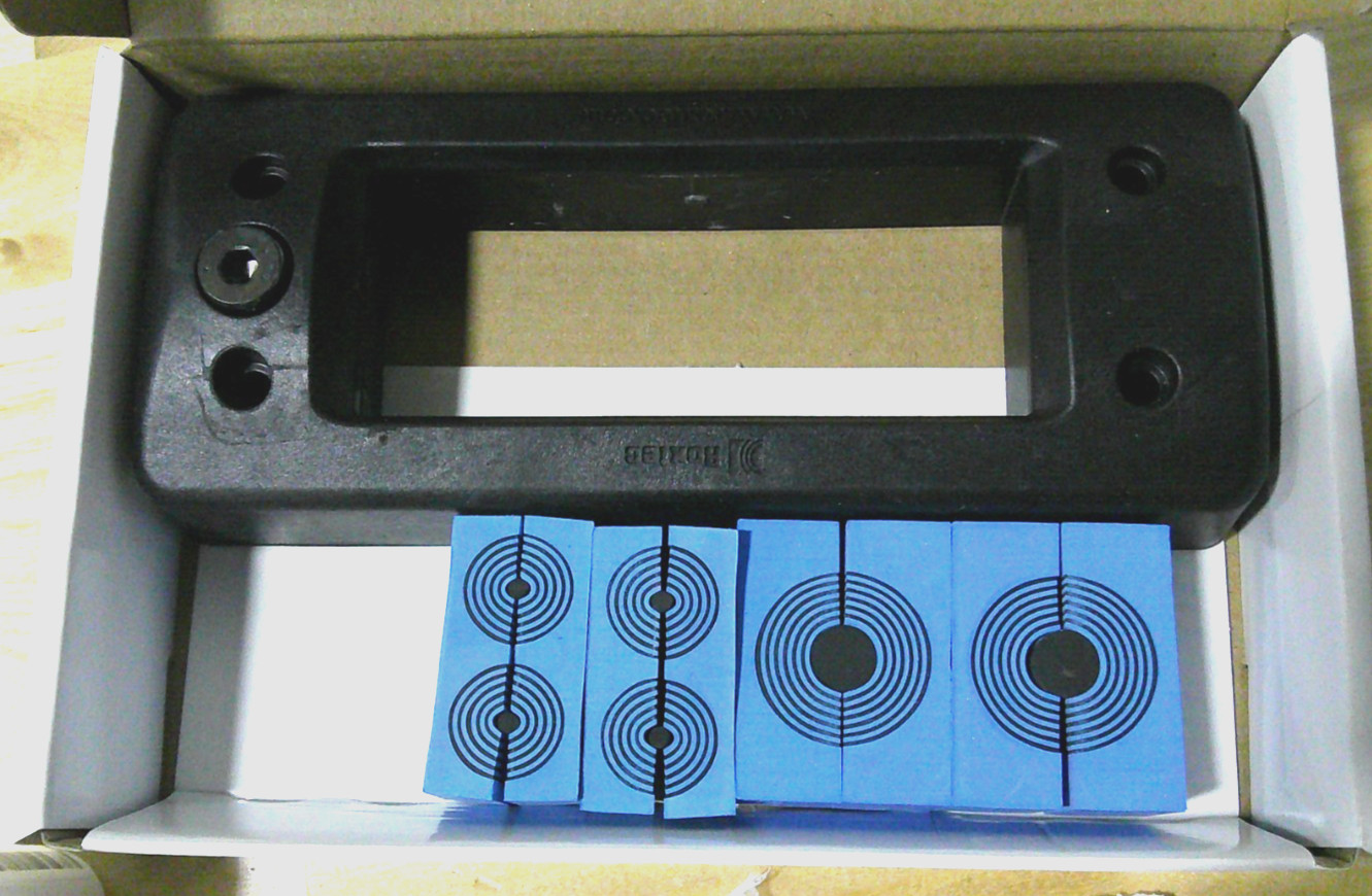 NEW ROXTEC EZENTRY 10/6 KIT HERMETICALLY SEALED CONNECTORS 5EZKT32810106