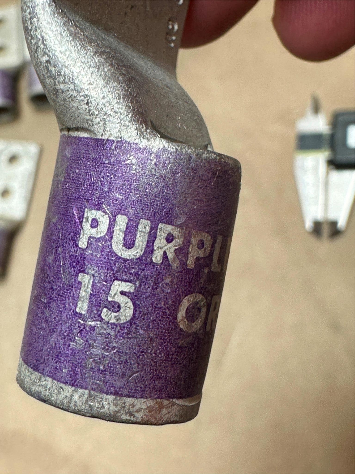 10xPack Terminal Crimp Lug Ends 1/4″ Stud 2 Hole 4/0 AWG STR CU Purple Die 15 54