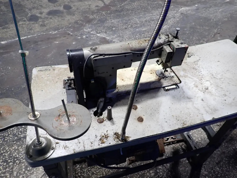 JUKI DDL-555-5 SEWING MACHINE 10″ THROAT 02261880054