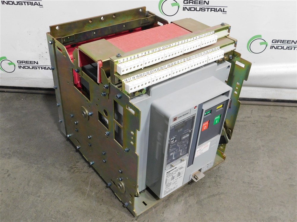 USED Cutler Hammer Magnum DS MDS616 Power Circuit Breaker 1600A 635V 1200A Plug