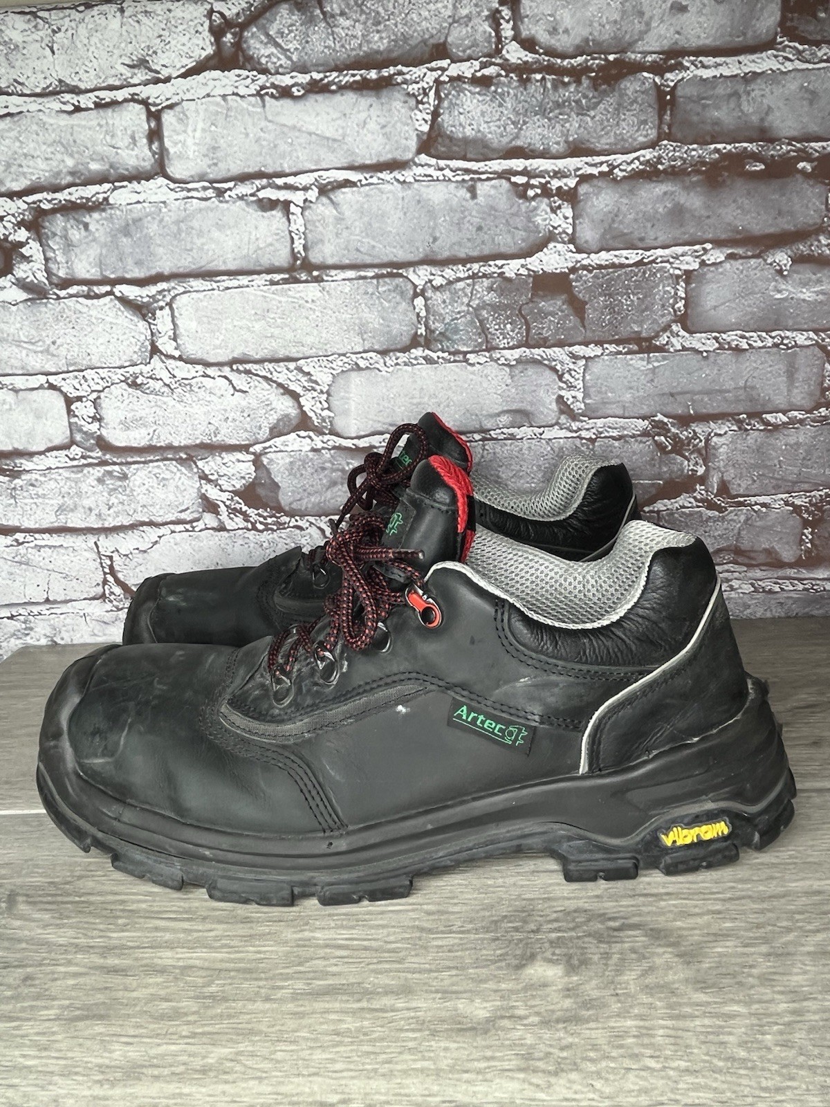 Artec Vibram Black Nubuck Industrial Steel Toe Work Shoes Men’s Sz 10.5M US/44EU