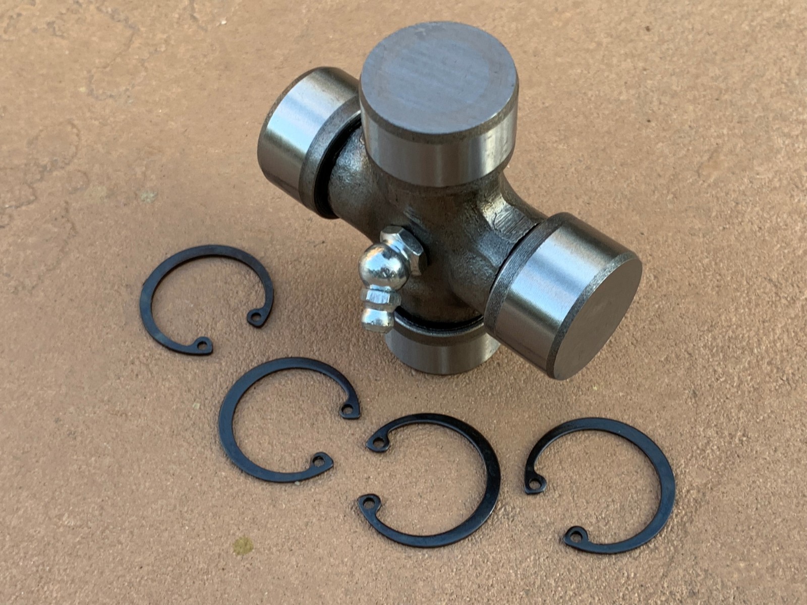 Series 4 Cross & Bearing Kit U-Joint Land Pride 1004020 (26-001)