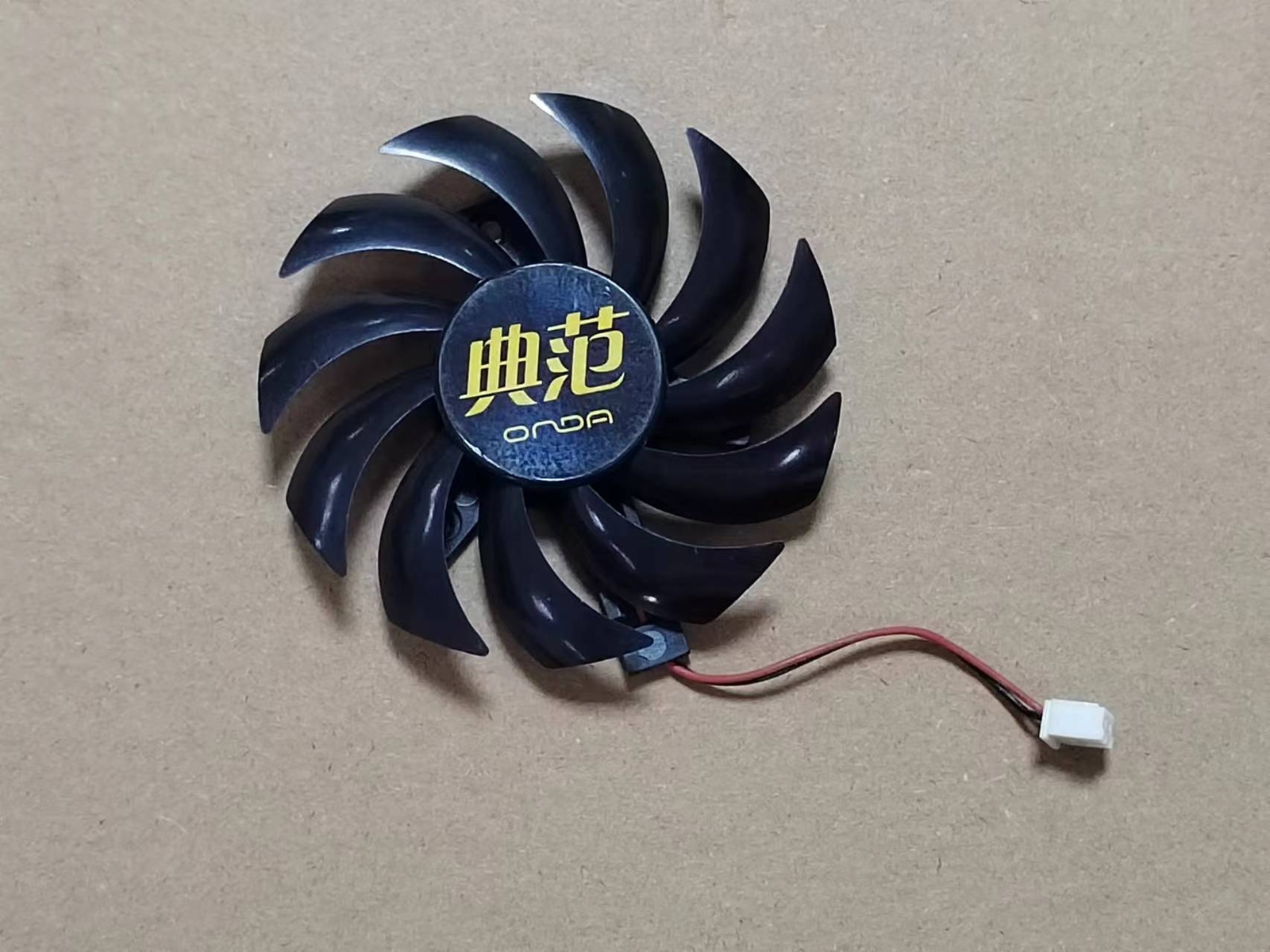 EVEA Onda APISTEK GA81S2U -NNTB DC12V 0.38A 75mm graphics card fan M3676 QL kc1