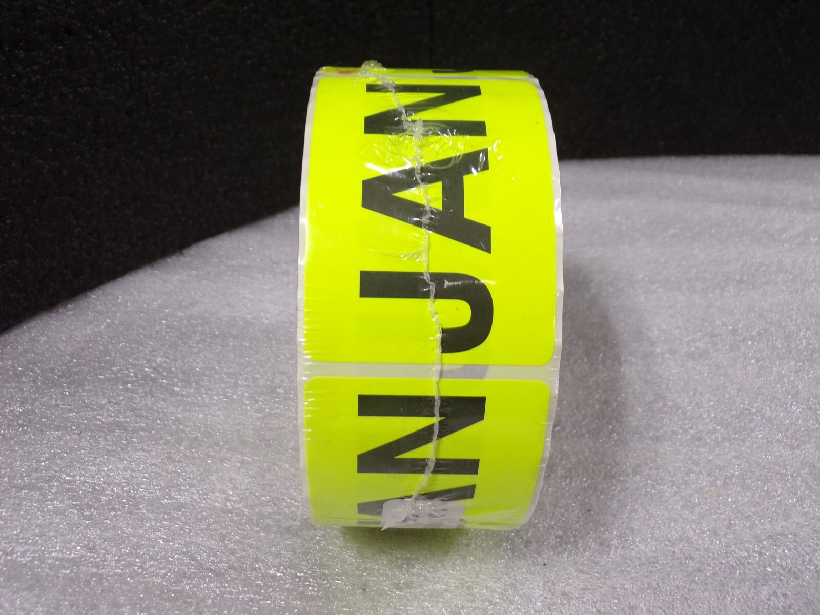 Tape Logic Months of the Year Labels, «JAN», 2″ x 3″, Yellow, 500/Roll (G)