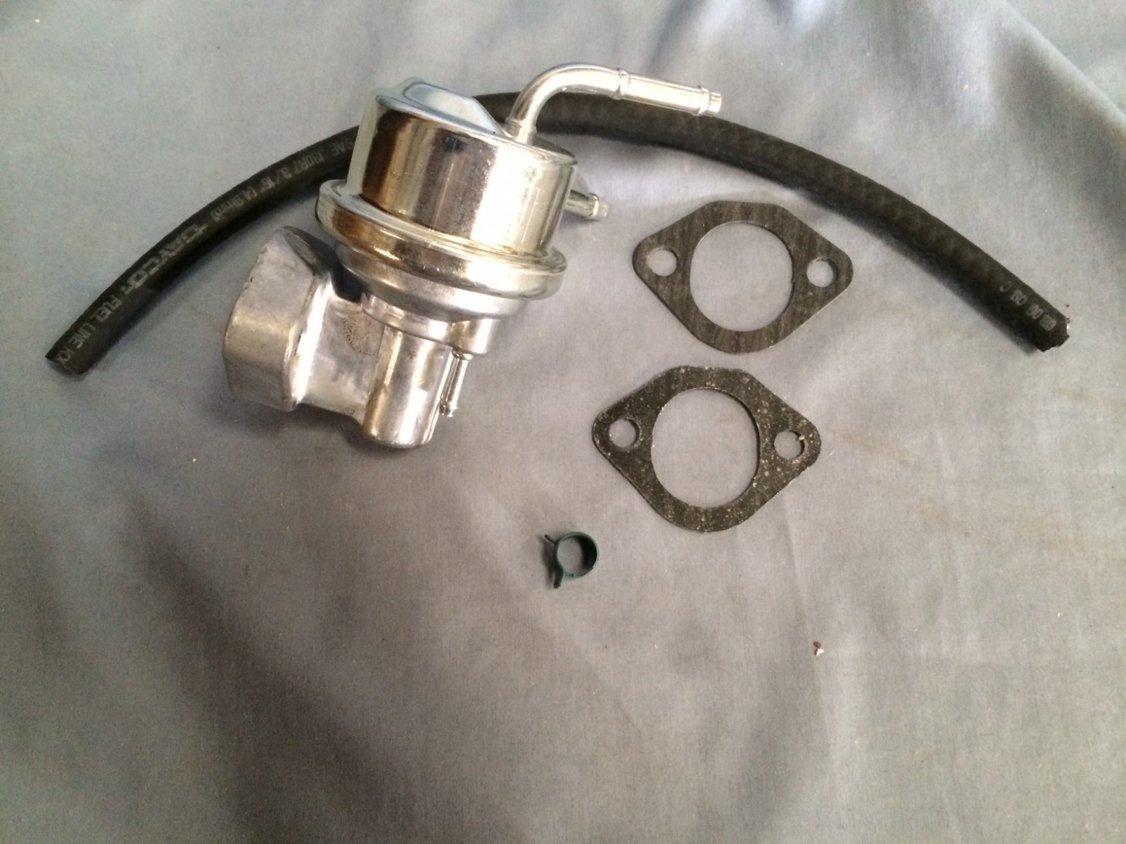 AM132715 for John Deere Fuel Pump 2243 LX279 LX289 F725 GX345 Gaskets Free Ship