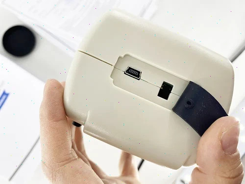 Colorimeters with Operating Temperature 0-40°C (32-104°F) for Laboratory Used
