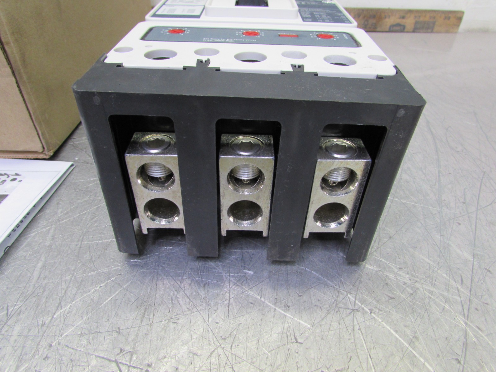 New! Eaton HMCP400X5 , Circuit Breaker, 3P/400A/600Vac/250Vdc, NIB! MAKE OFFER!