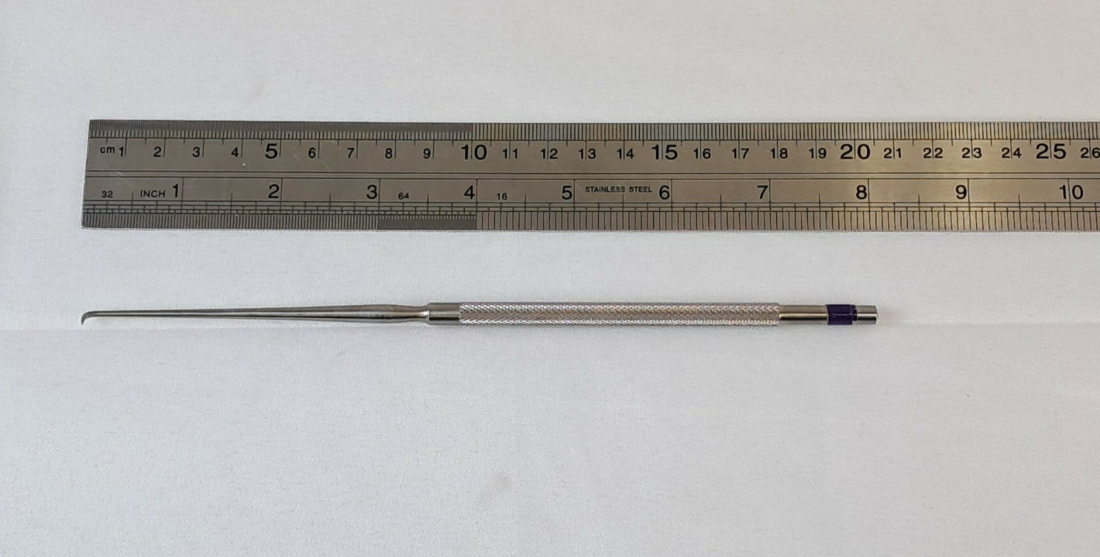 283-760, Day Ear Hook, 90 Degree.