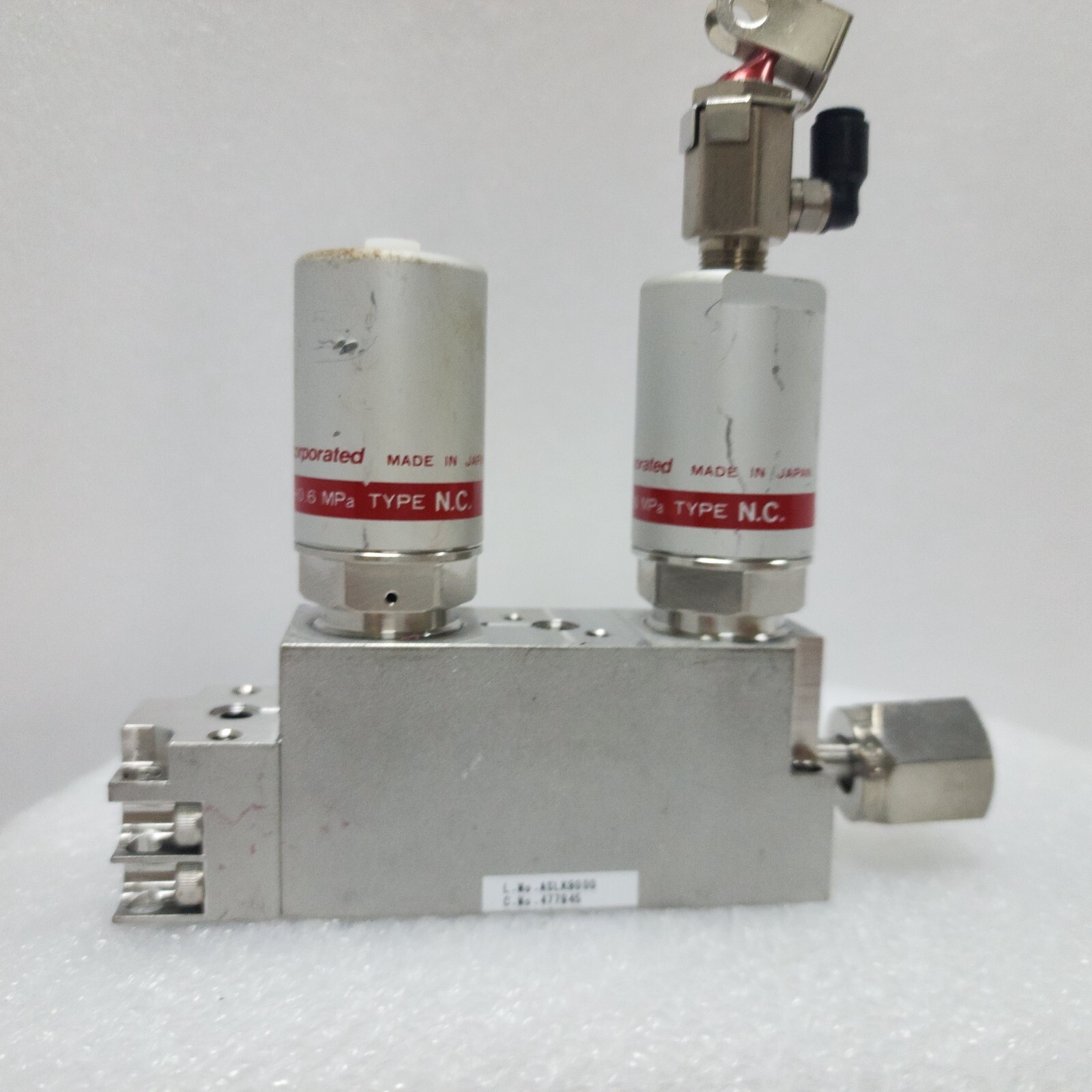 Fujikin 0.5-0.6MPa,Type N.C., C No. 477945 Valve Assembly,Used,Jp +97138