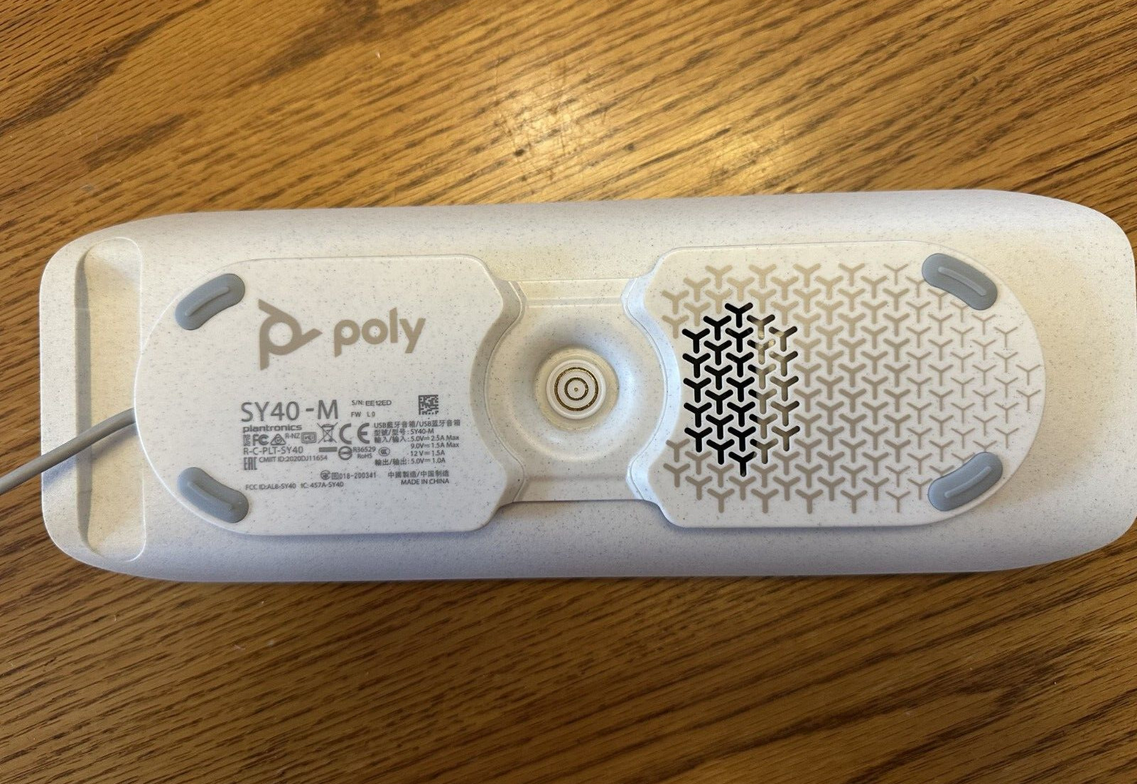 Poly SY40-M Plantronics SMART SPEAKERPHONE FOR FLEXIBLE/HUDDLE ROOMS