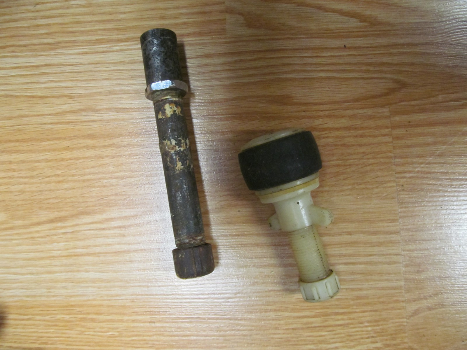 UNTESTED Kinetic Water Ram Model C w/ Carrying Case Hydraulic MFG. AS IS