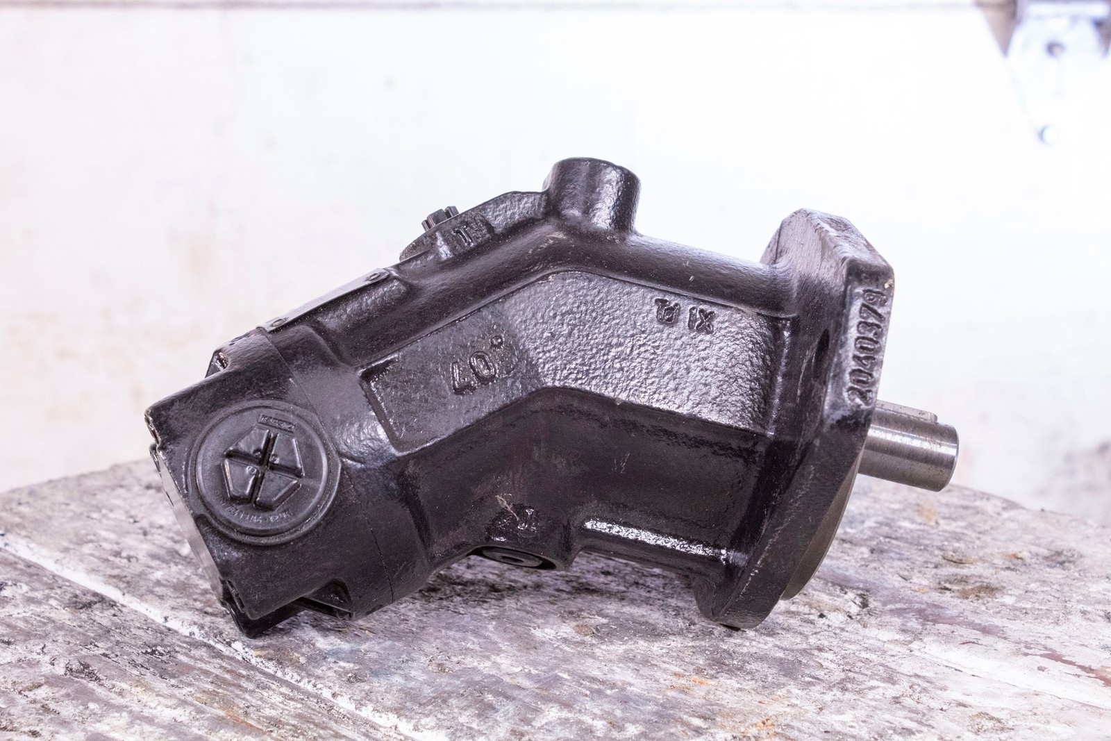 Rexroth R902198246 AA2FM10/61W-VPC53-S Hydraulic Motor
