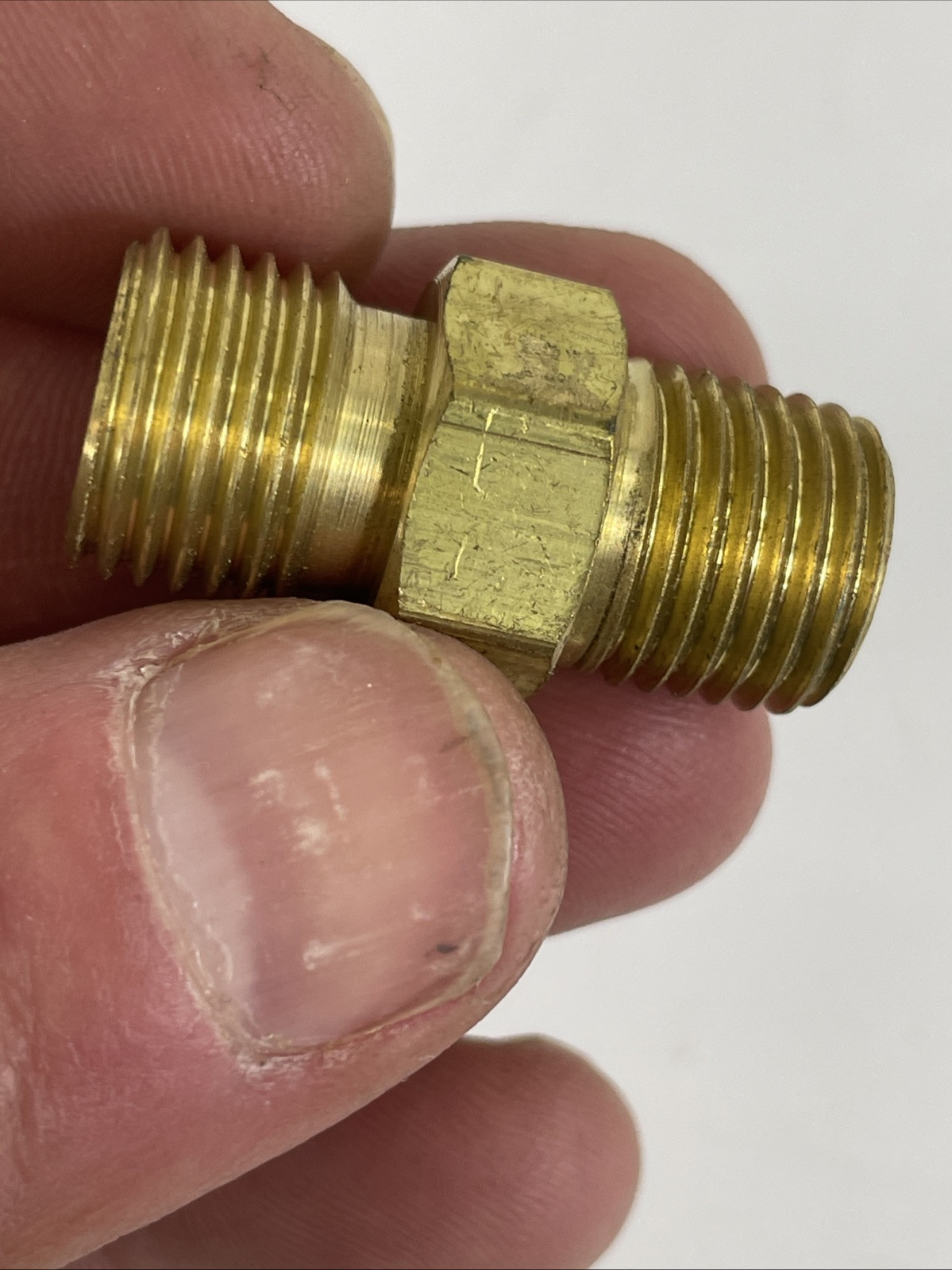 Lot of 5 – Western Enterprises CGA 022 Body 1/4″ # 32