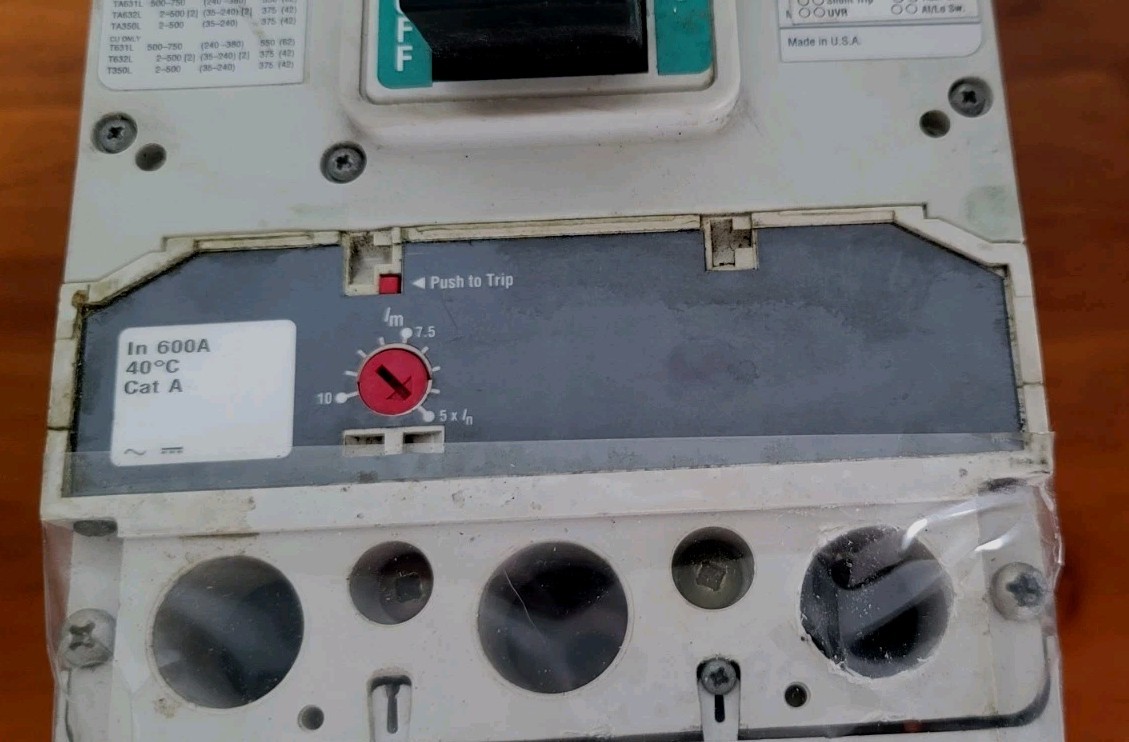 EATON Cutler-Hammer LGH3630NN Circuit Breaker L630H Frame 600A, 3P, 600VAC