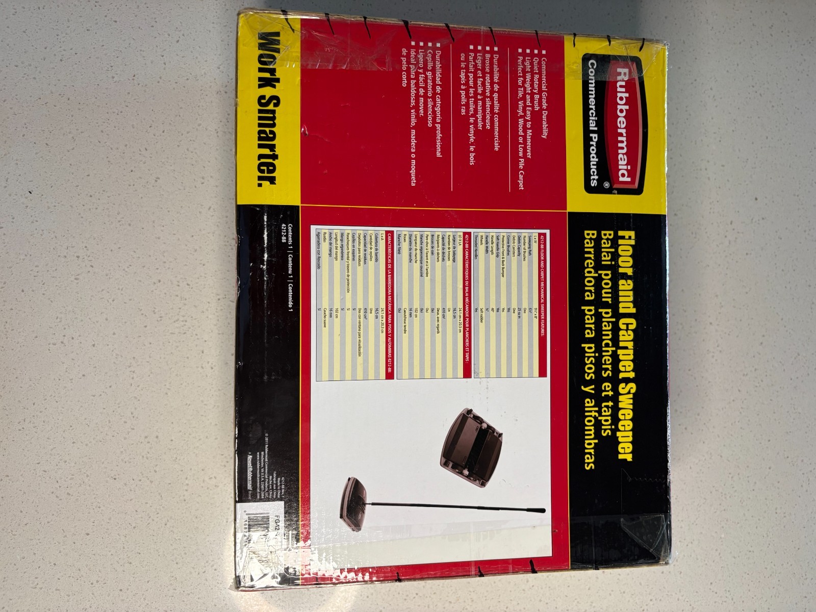 Rubbermaid Commercial 421288BLA 44 in. Floor and Carpet Sweeper – Black/gray NEW