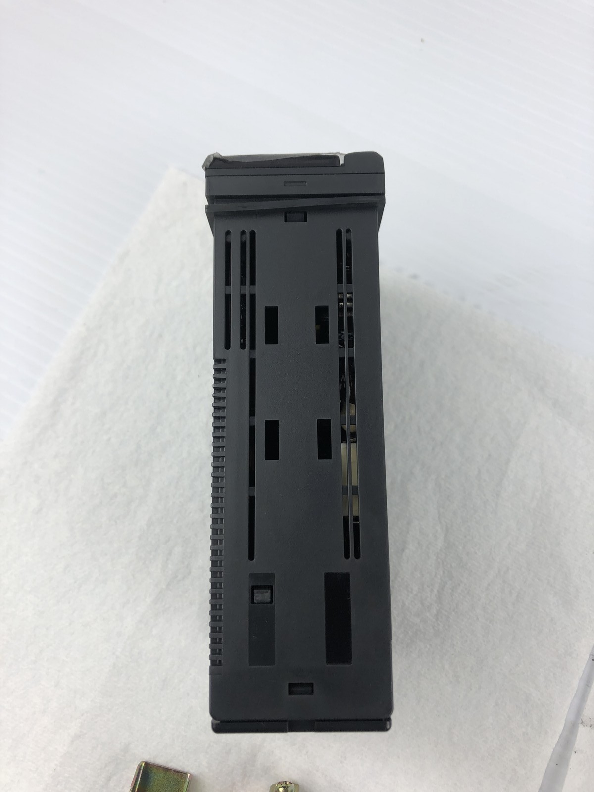 Omron K3NP-PB1A Signal Processor Controller AC100-240V 50/60Hz 15VA