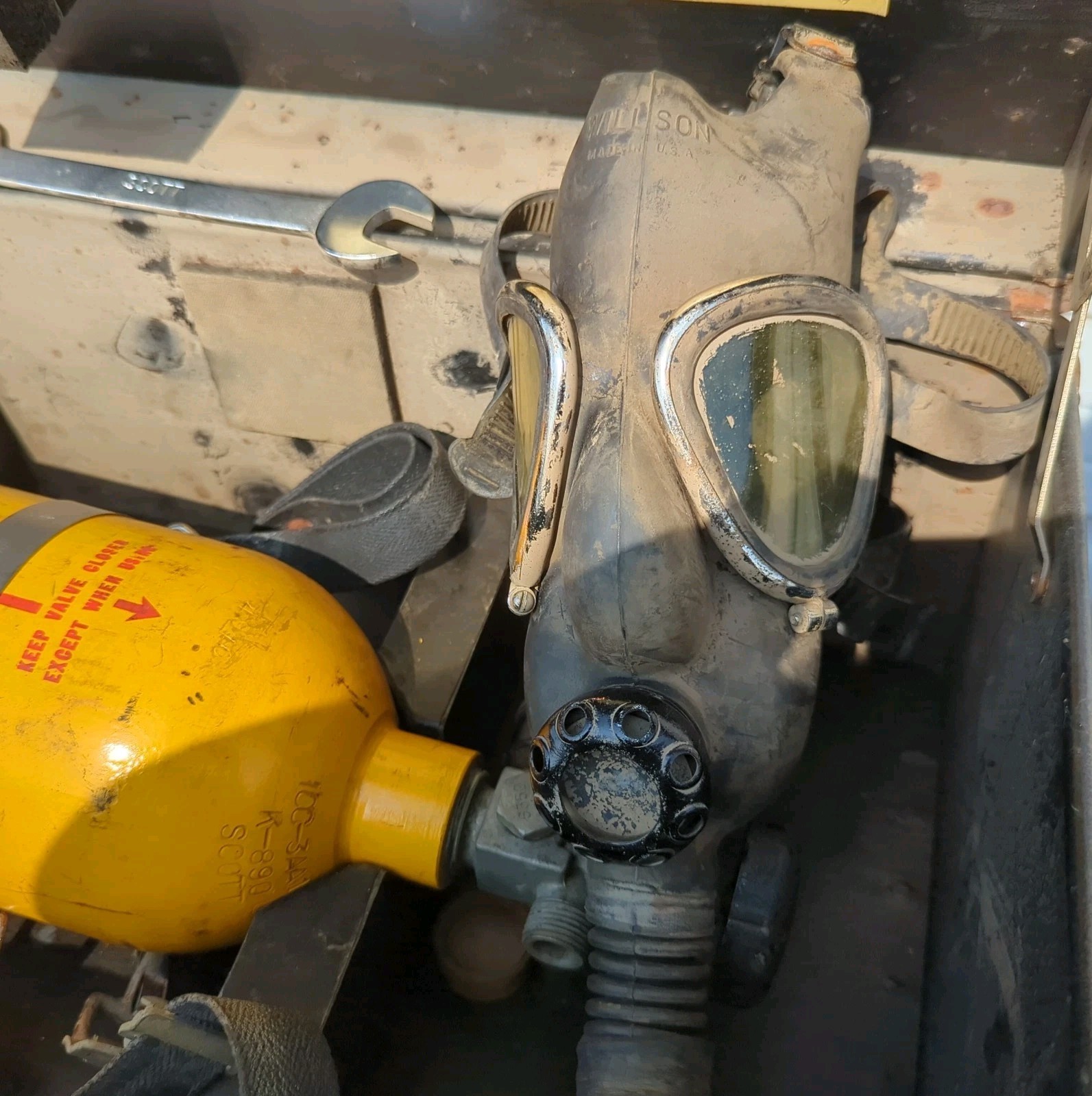 50s Scott Air Pak 1 Over The Shoulder With Case Firefighter Aviation Rare