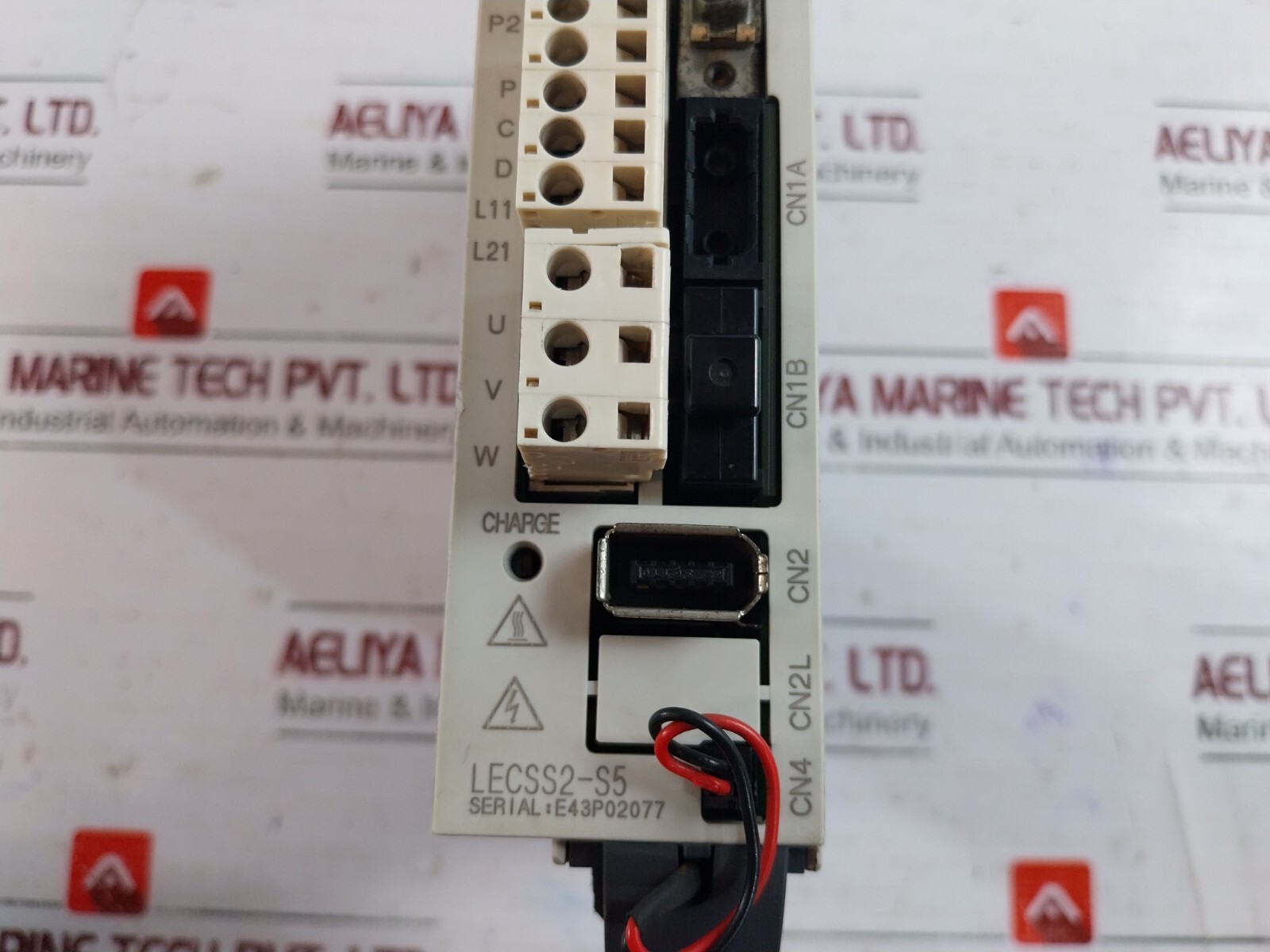 SMC LECSS2-S5 AC Servo Motor Controller 100W 0-360Hz 3.6V, 2000mAh 170V 200-230V