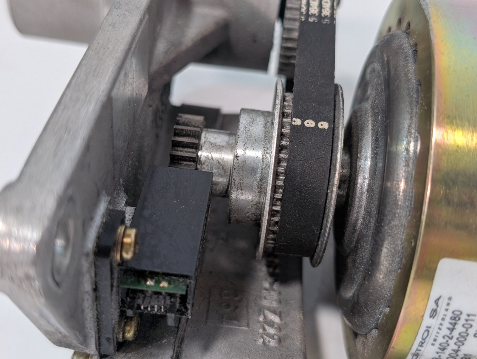 Magtrol SA MHB-140-2-4480 hysteresis brake industrial assembly, 853-004-000-011