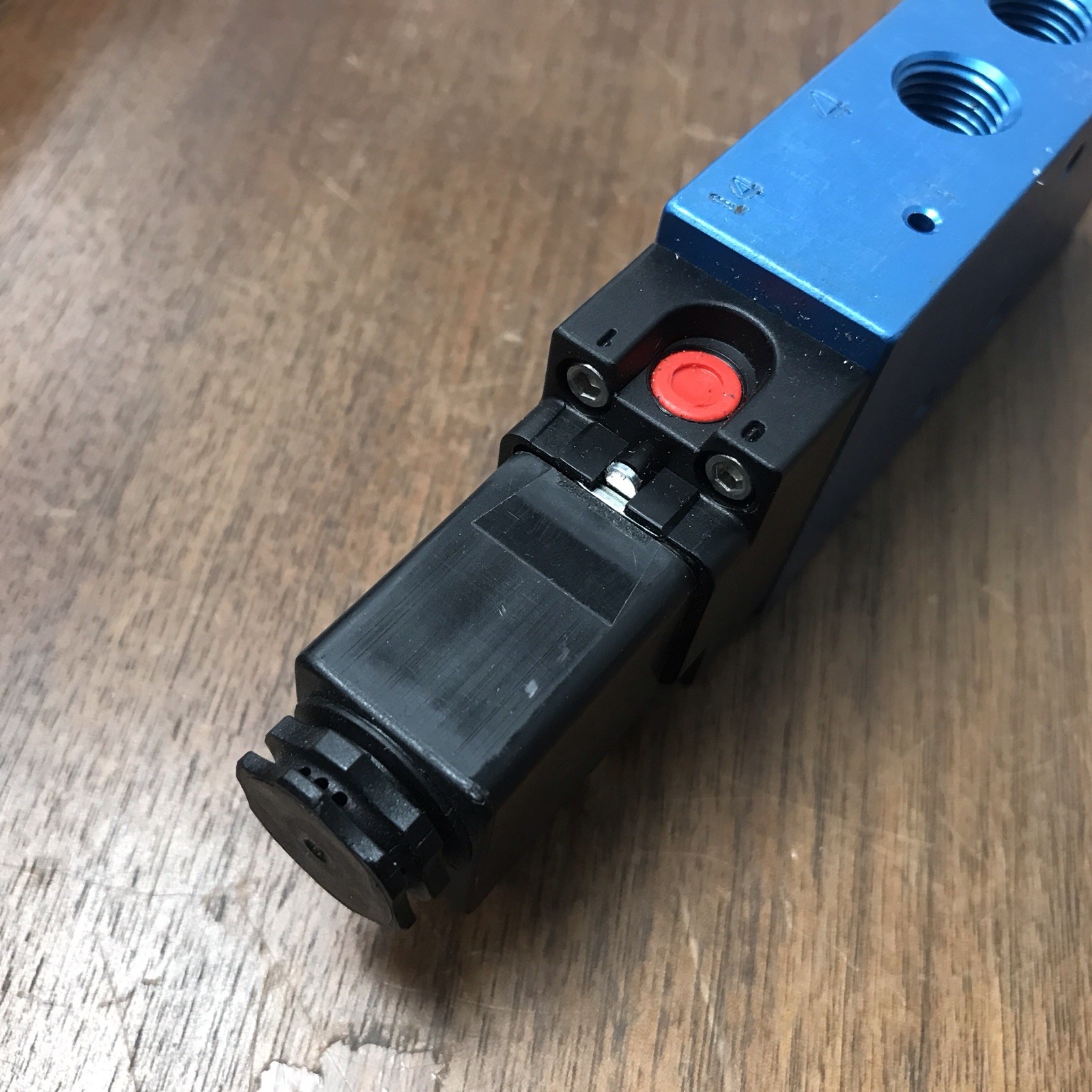 Automatic Valve L2003AAWR Series Valve Solenoid 7019-9DB