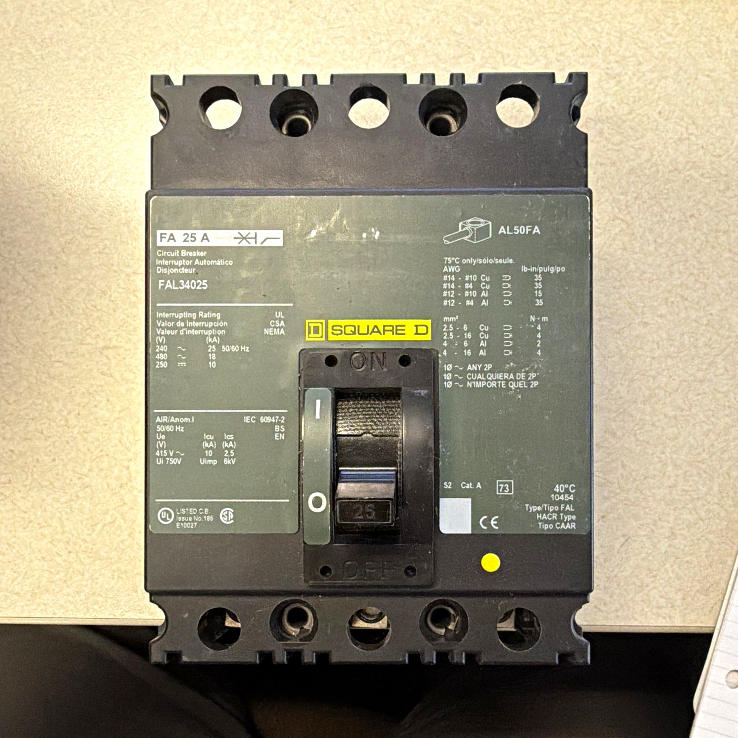 Square D FAL34025 Circuit Breaker 25A 451-500V AC 3-Pole Trip Indicator