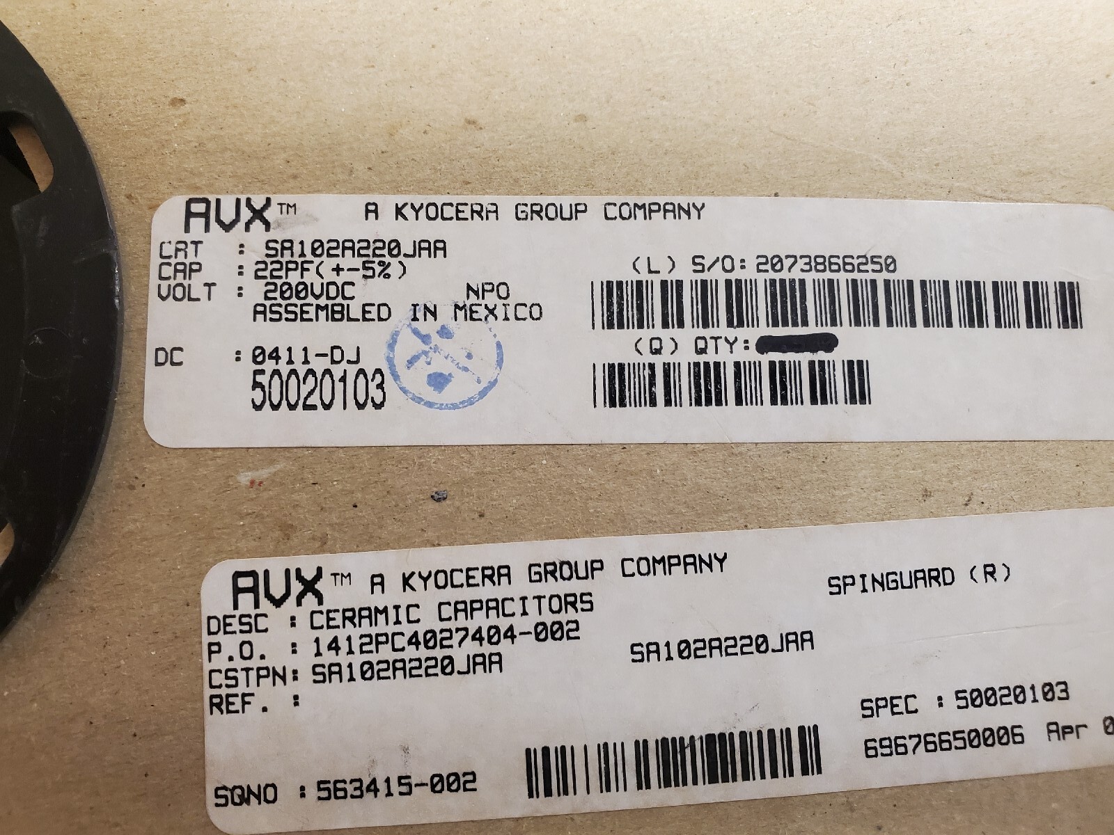AVX SA102A220JAA 22pF 200V 5% NPO Ceramic Capacitor NEW NOS CUT TAPE Lot 500 Pcs