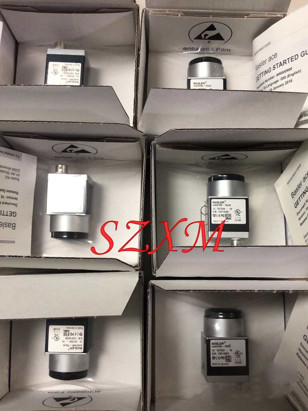 brand new acA2440-75um BASLER Industrial Camera acA2440-75um
