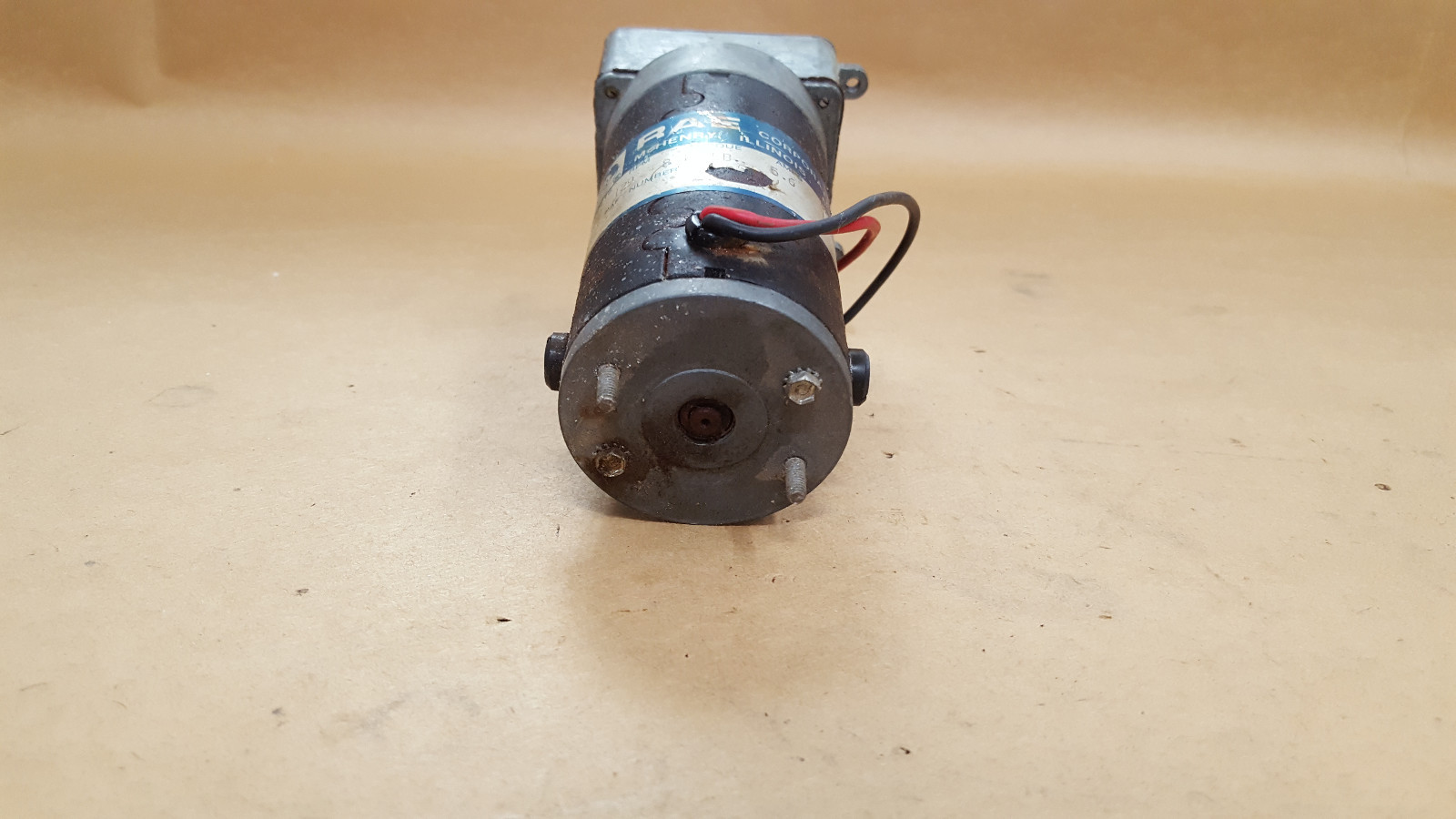 6VOLT, 129RPM, 8 LB TORQUE 5.6AMP, RAE CORPORATION MOTOR