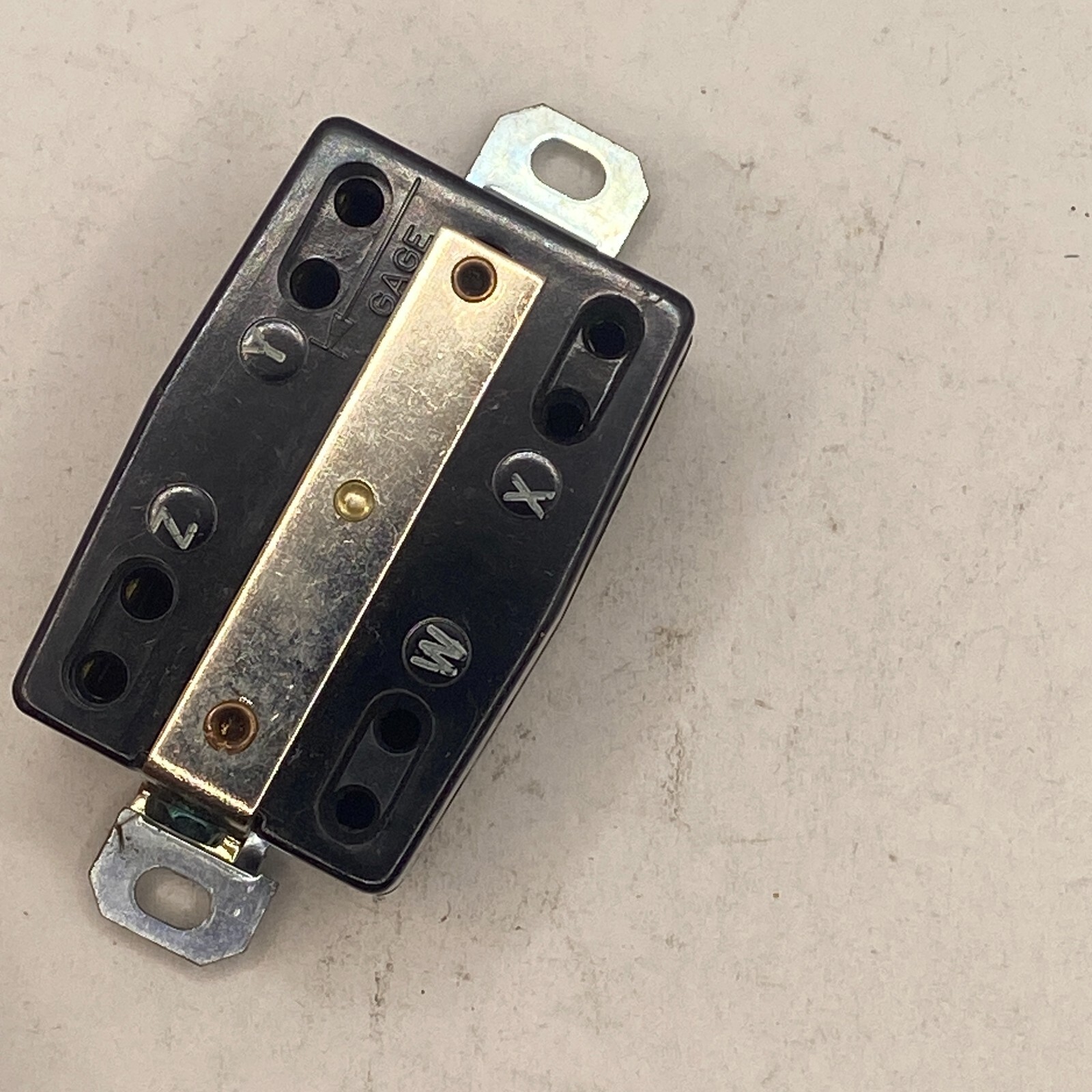 Bryant Nema L21-30 Locking Receptacle 30A 120/208V Made in USA🔔
