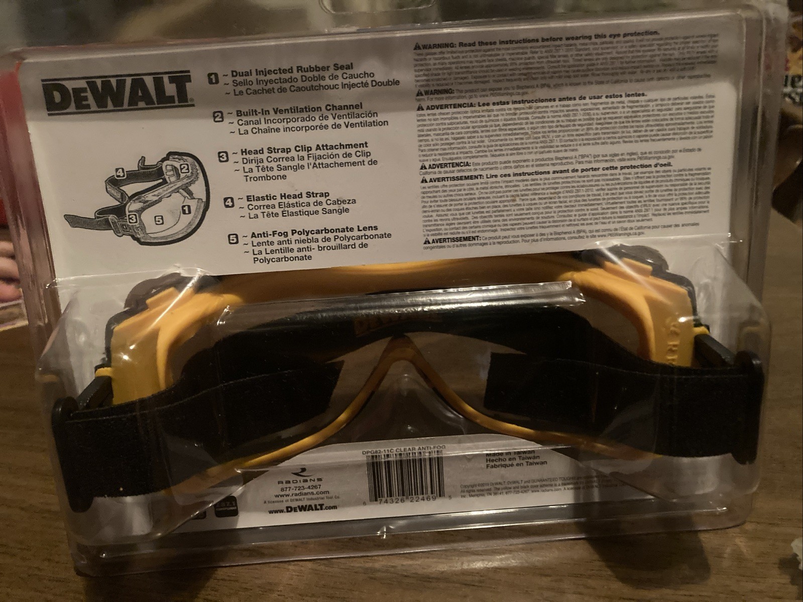DEWALT CONCEALER DUAL MOLD GOGGLE DPG82-11C UVA 99.9% ANTI-FOG Z87.1+