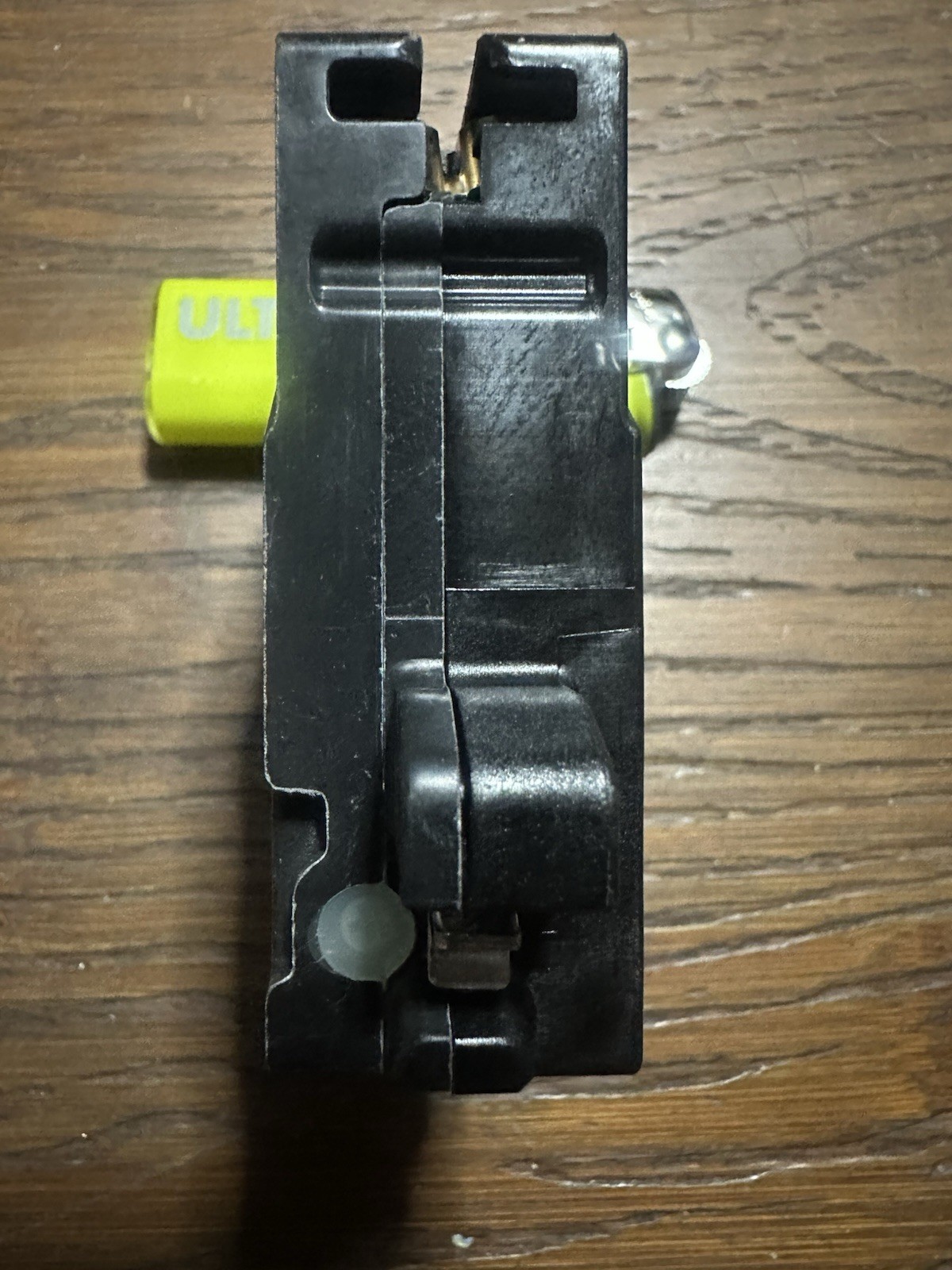 Siemens Q115DFN 15A 120V Plug-In Circuit Breaker