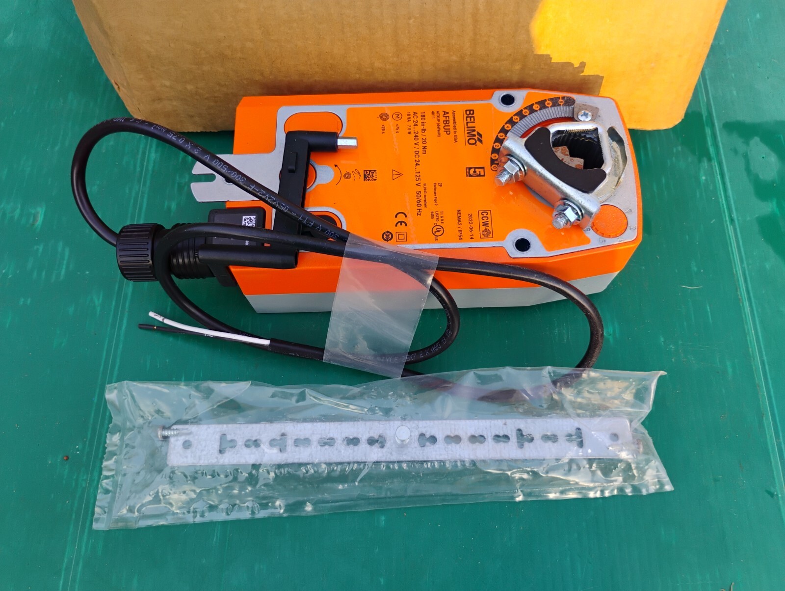 Belimo AFBUP HVAC 24/125VDC 24/240VAC Spring Return Fail-Safe Damper Actuator